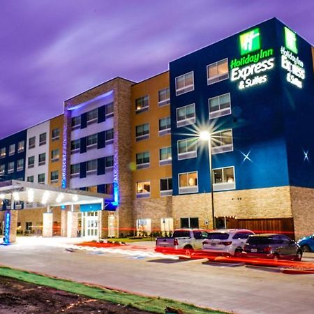 Holiday Inn Express & Suites - Dallas Market Center By Ihg Dış mekan fotoğraf